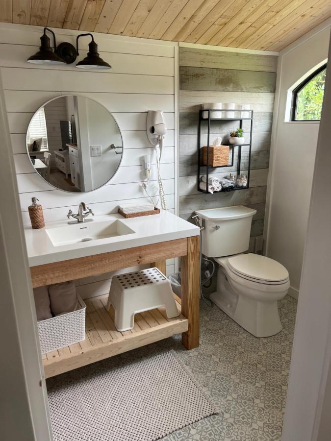 Maria'S Tiny Barn Guest House Homestead Bagian luar foto