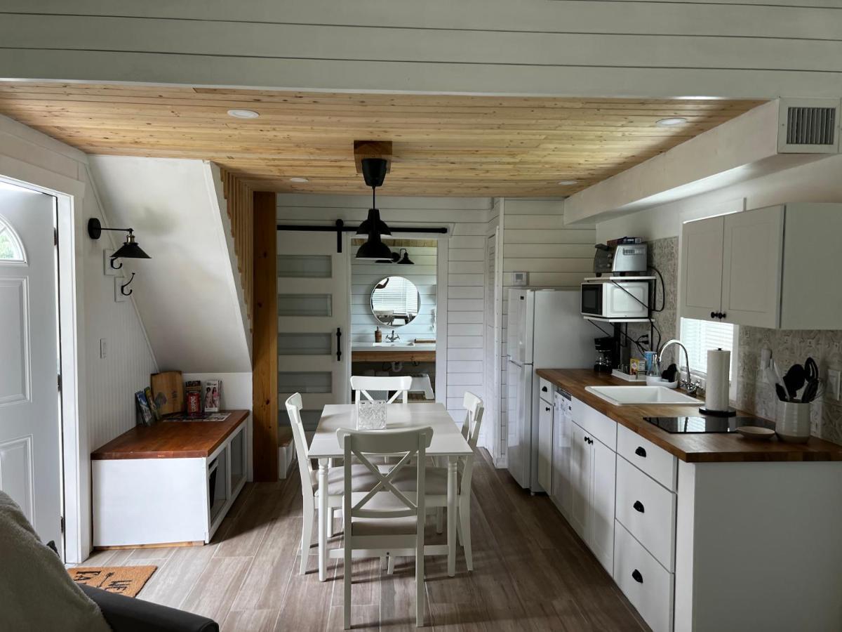 Maria'S Tiny Barn Guest House Homestead Bagian luar foto