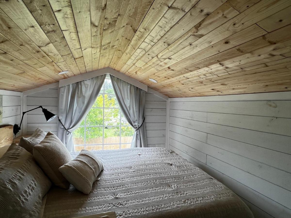 Maria'S Tiny Barn Guest House Homestead Bagian luar foto
